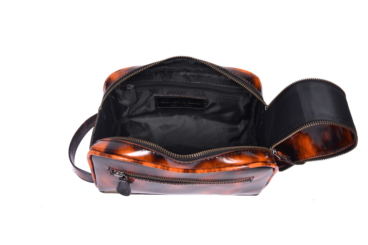 AARON LEATHER GOODS leather toiletry pouch showing external zippered pocket