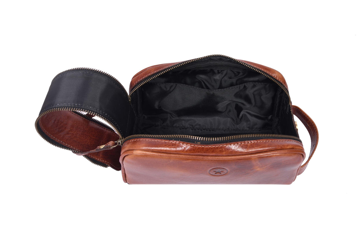 AARON Leather Toiletry Bag waterproof lining detail