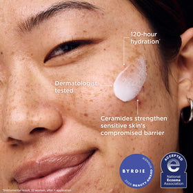 AESTURA ATOBARRIER365 Cream texture close-up