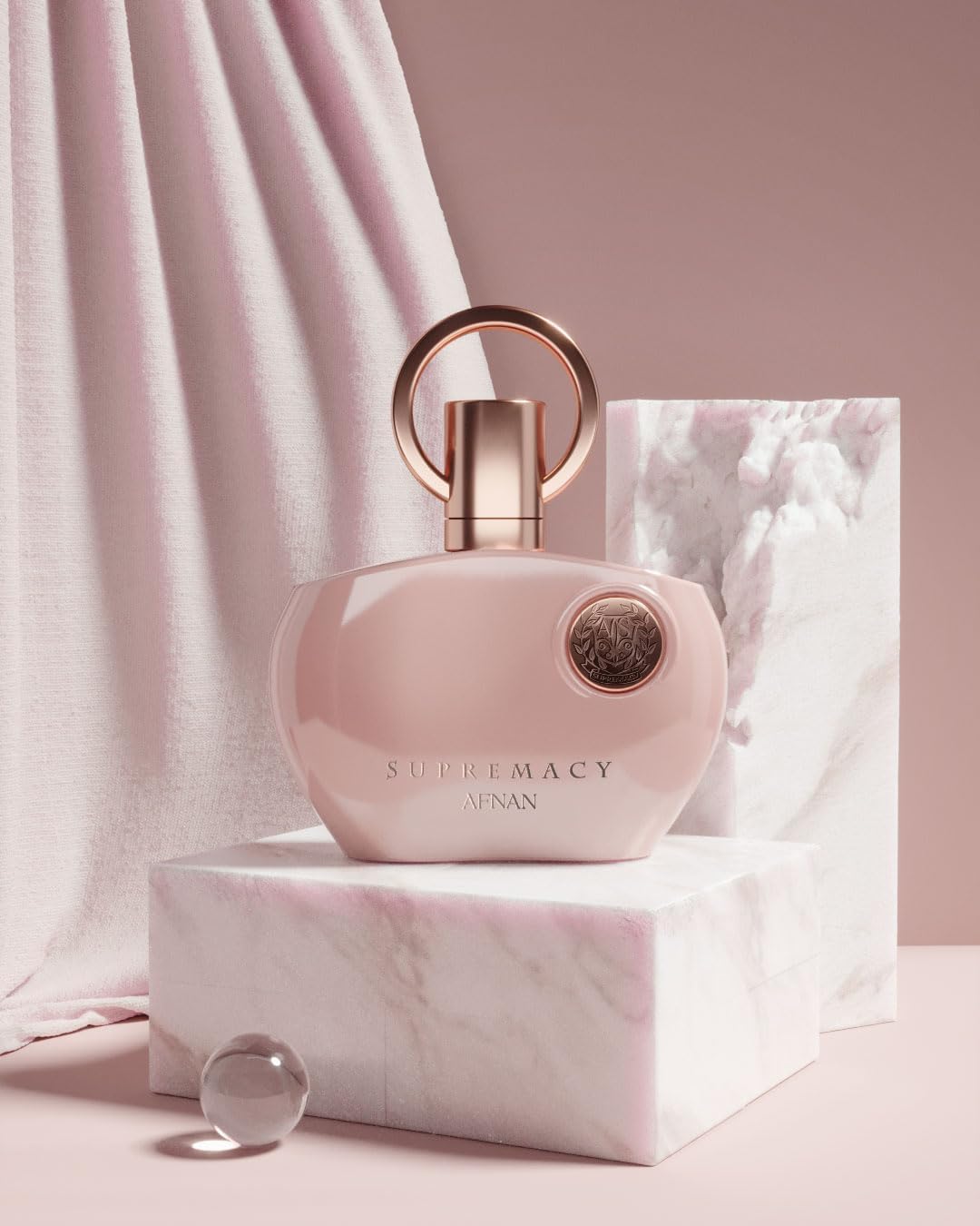 Afnan Supremacy Pink Eau De Parfum bottle close-up