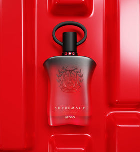 Afnan Supremacy Tapis Rouge Eau De Parfum close-up of the cap