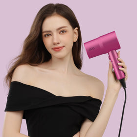Aina Hair Dryer packaging and accessories