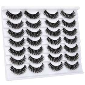 ALICROWN HAIR Short False Eyelashes in hand for scale