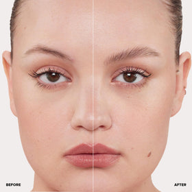 Anastasia Beverly Hills Clear Brow Gel precision spoolie brush close-up