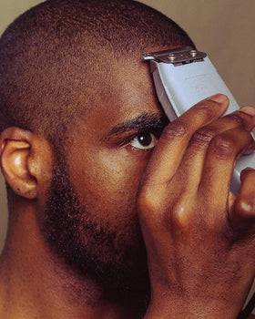 Andis Professional Trimmer in use on beard
