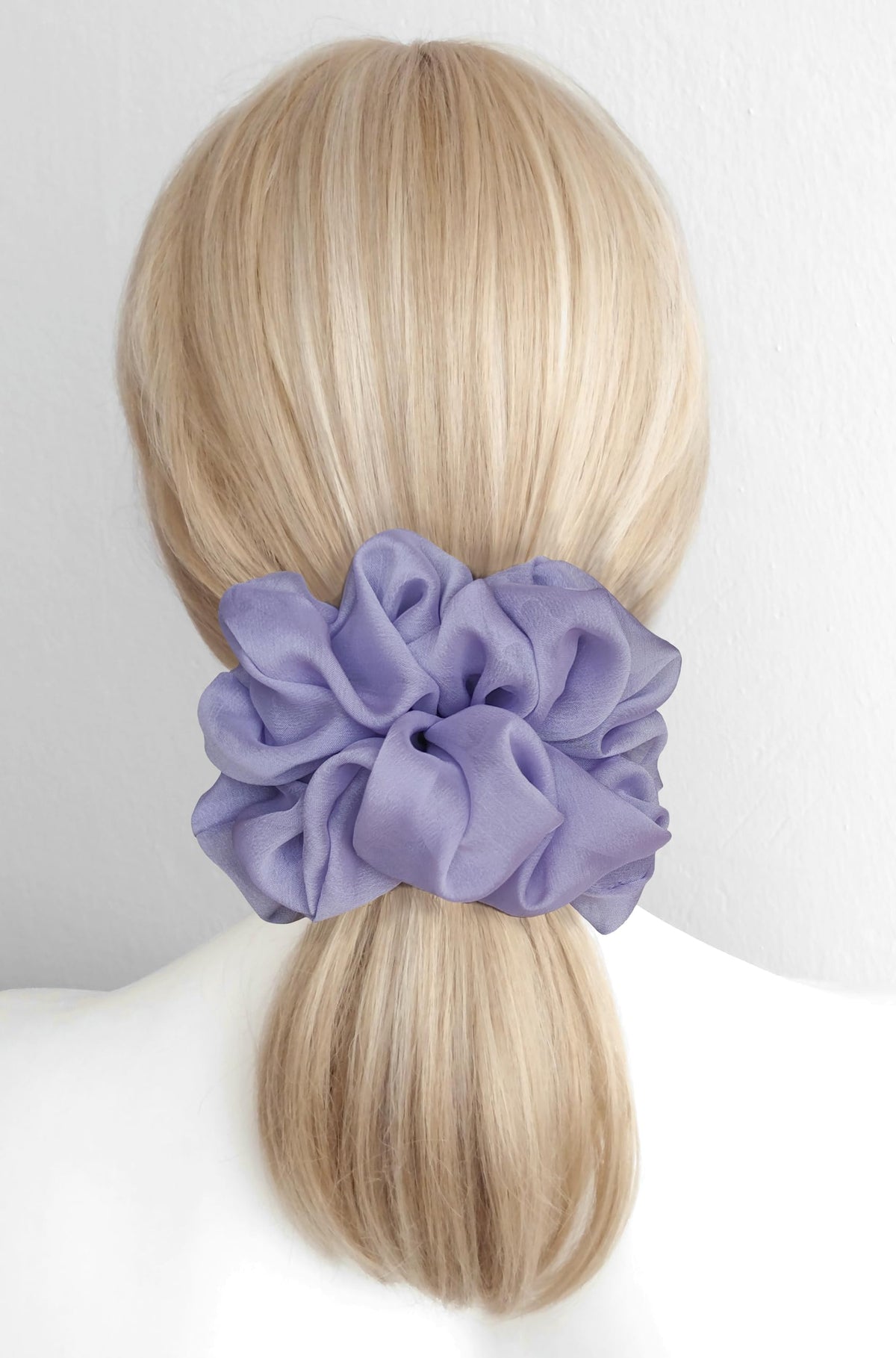 AnnushkaHomeDecor Soft Sheer Chiffon Scrunchie in Light Purple side view