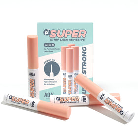 AOA STUDIO Eyelash Adhesive with false eyelashes