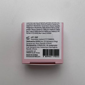 AOU Glowy Tint Balm 0.12Oz application on lips