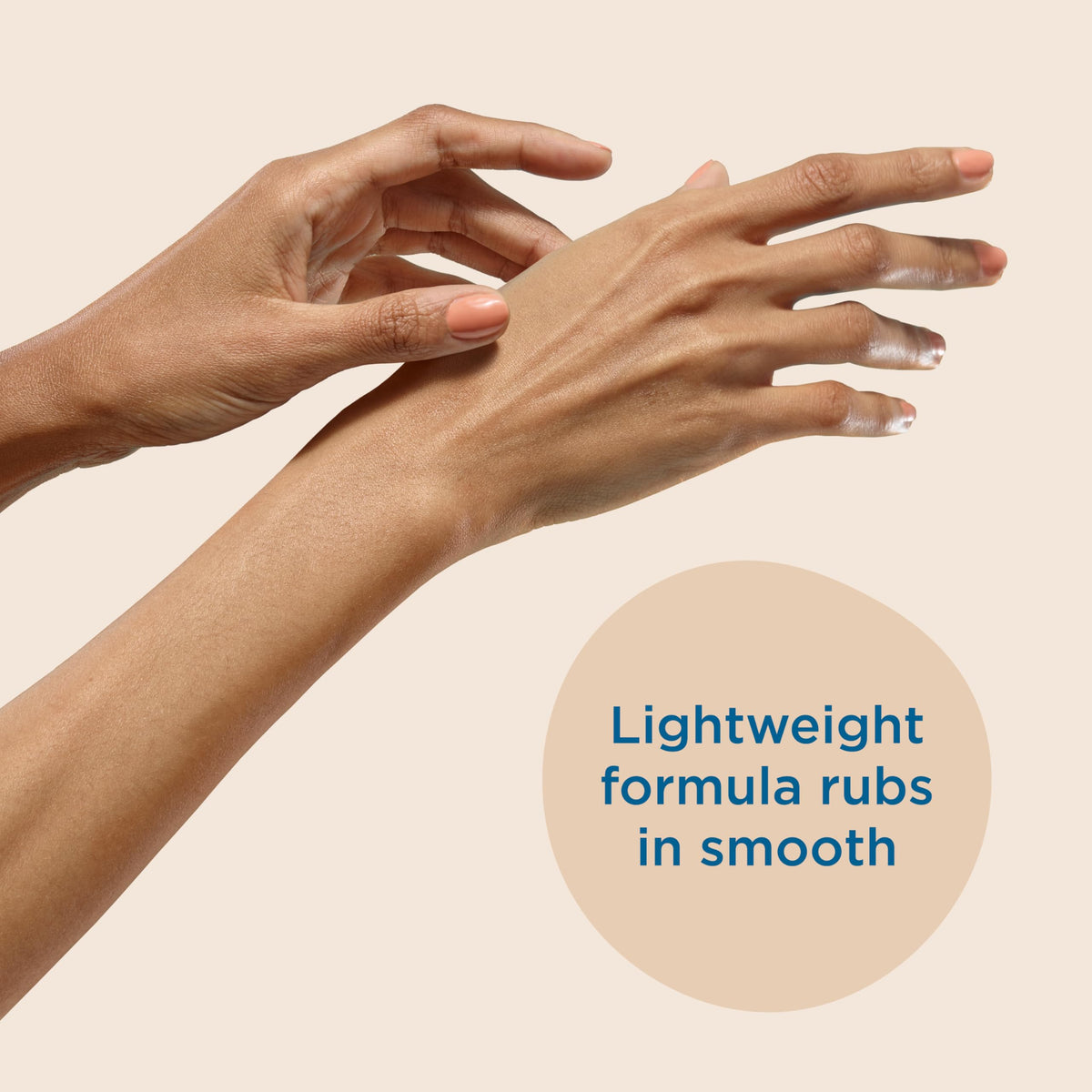 Application of BLUE LIZARD Sheer Mineral Sunscreen Lotion on skin