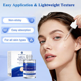 Application of BYT BANGYTONG Milia Remover Serum on face