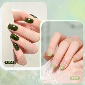 Application of GAOY gel polish on nails under UV light