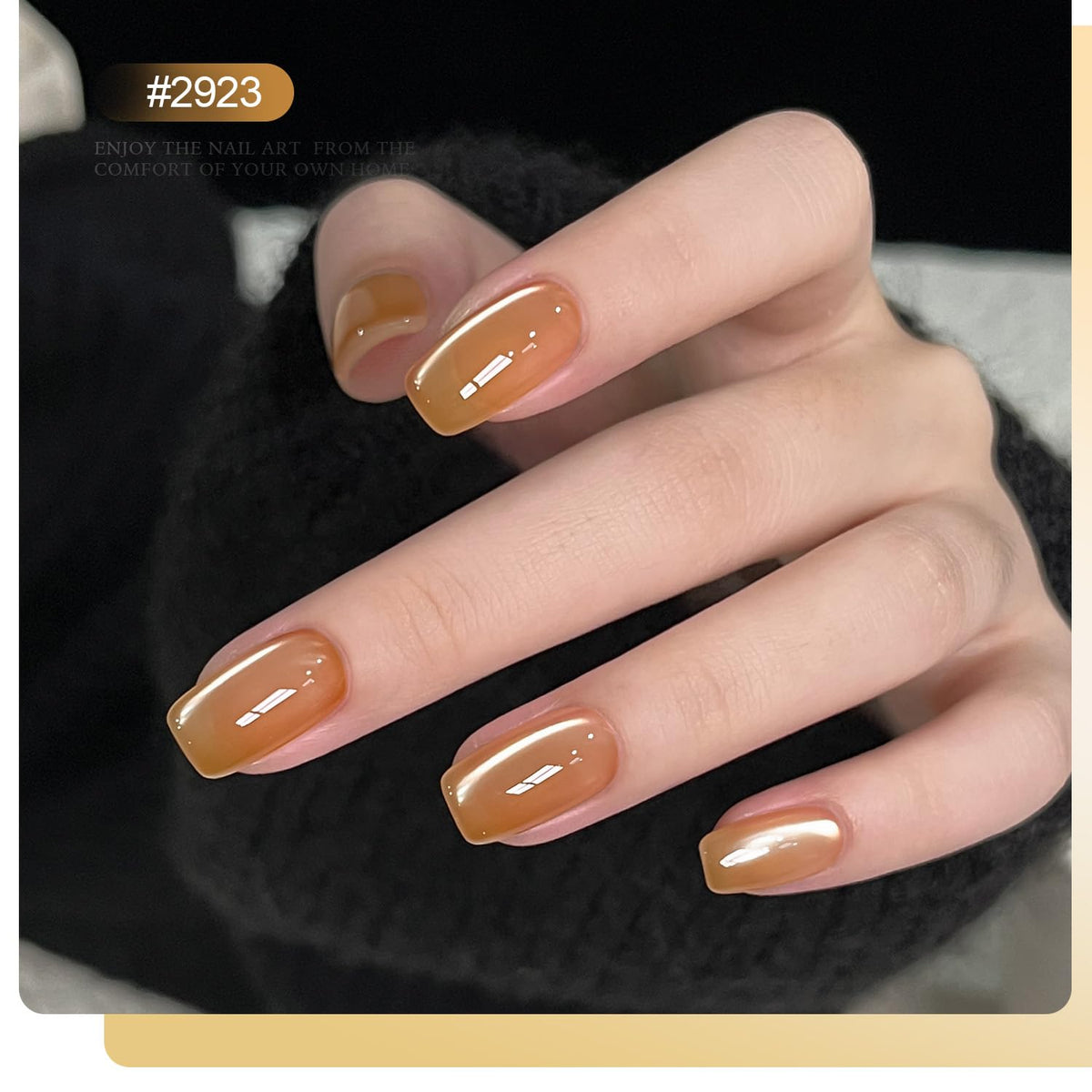 Application of GAOY Glitter Cat Eye Gel Polish on nails