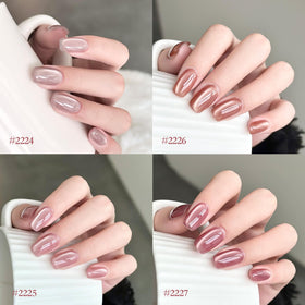 Application of GAOY Pink Cat Eye gel polish on nails