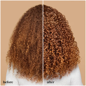 Application of Ouidad Curl Gel on curly hair