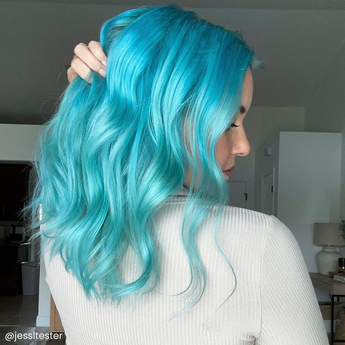 ARCTIC FOX Cotton Candy Dreams cream formula close-up