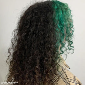 ARCTIC FOX Emerald Fortune vibrant teal hair colour