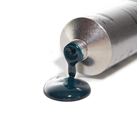 ARCTIC FOX Hair Dye Emerald Fortune application process