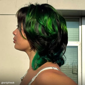 ARCTIC FOX hair dye showing conditioning texture