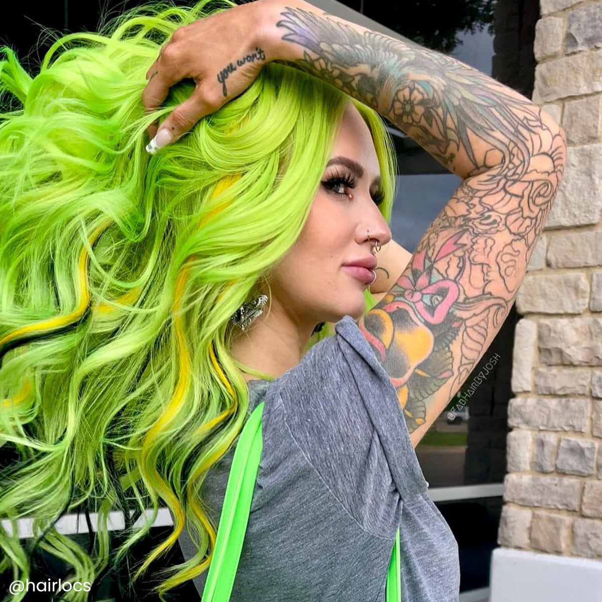 ARCTIC FOX Space Cowgirl hair dye glowing under blacklight