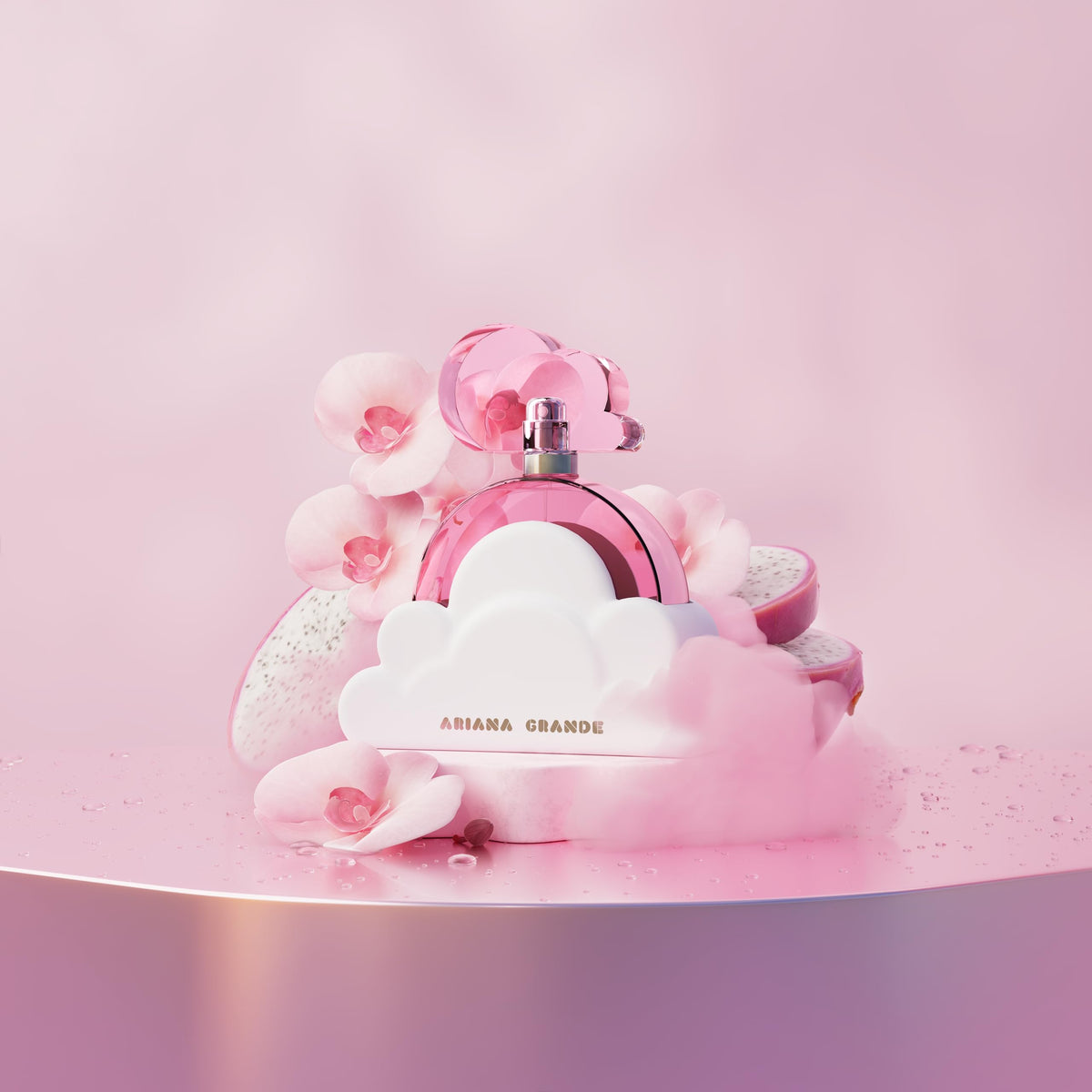 Ariana Grande Cloud Pink Eau de Parfum packaging and bottle