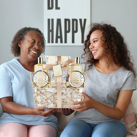 ArioseMonde Spa Gift Basket showcasing its contents