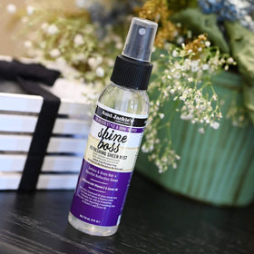 Aunt Jackie's Shine Boss Mist with grapeseed oil and vitamin E ingredients