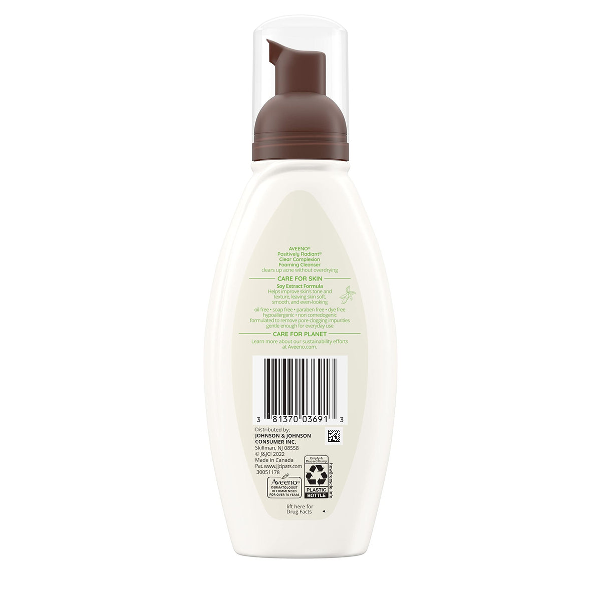 Aveeno Clear Complexion Foaming Cleanser lifestyle scene