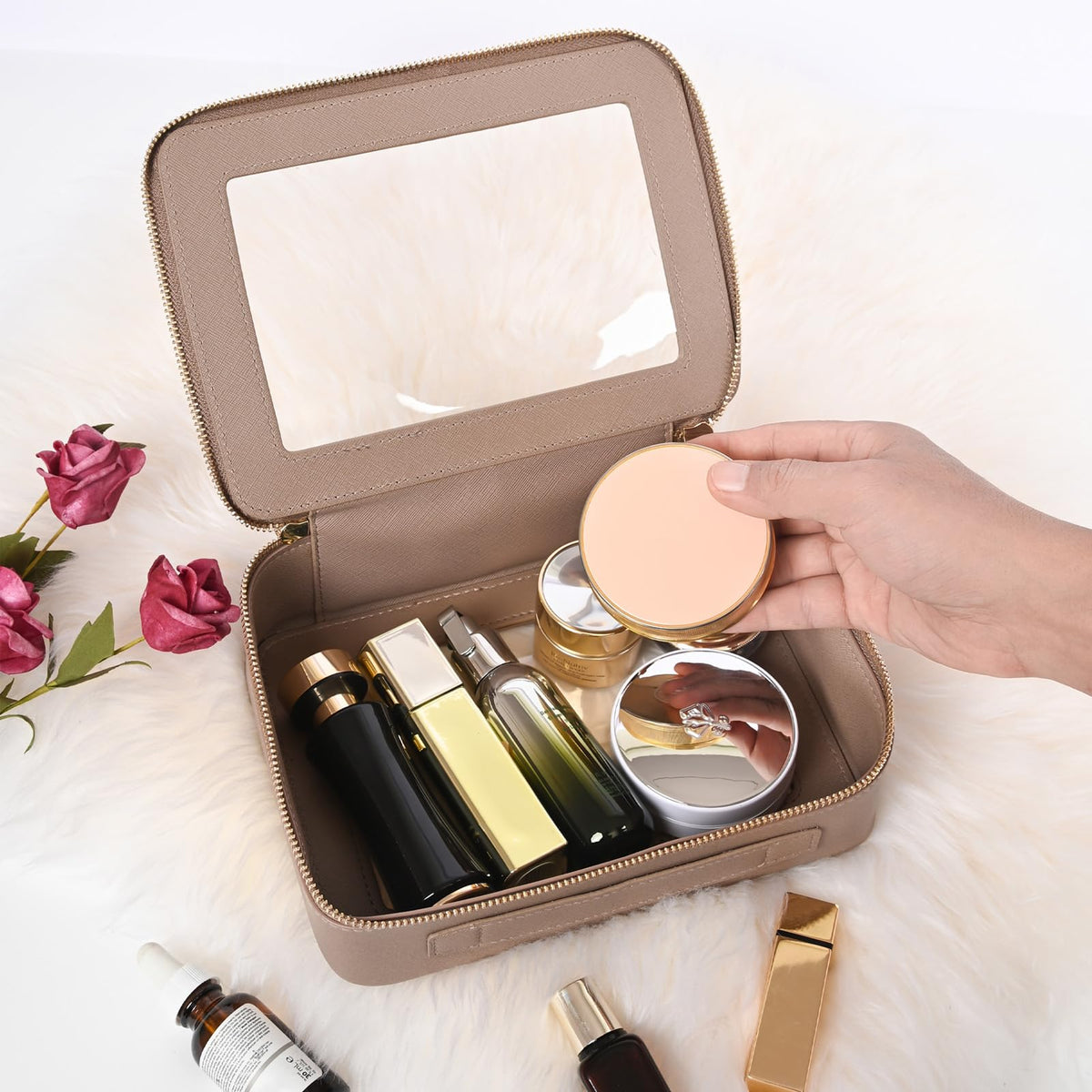Aveniee Clear Makeup Bag Organizer side view with zippers