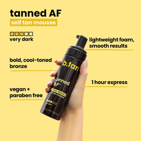 B.TAN tanning mitt for smooth application