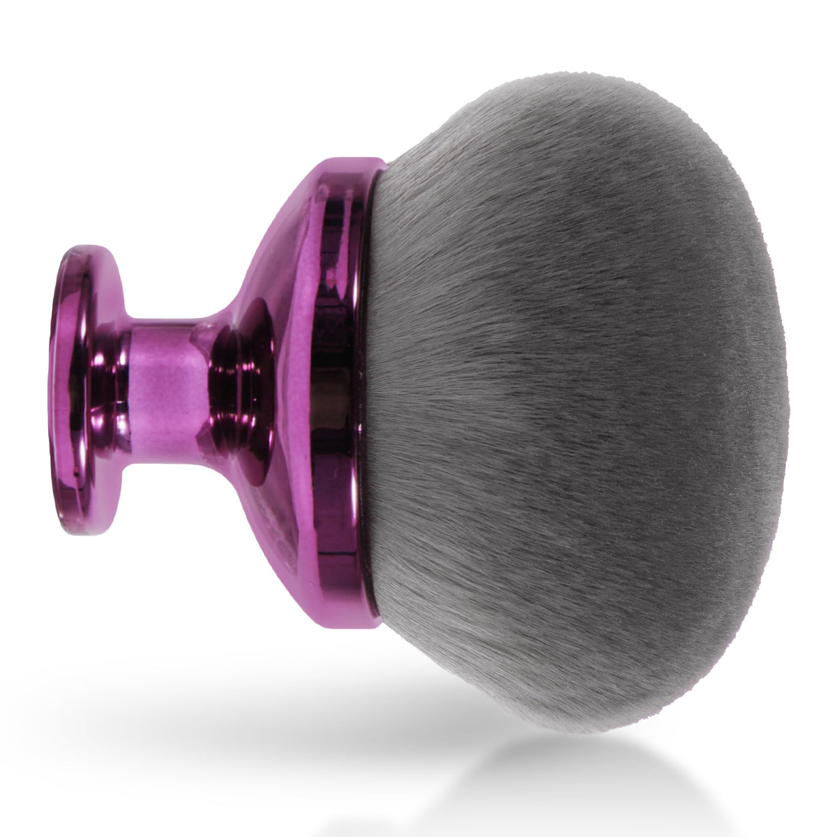 BABYSHEEP kabuki brush with makeup on skin