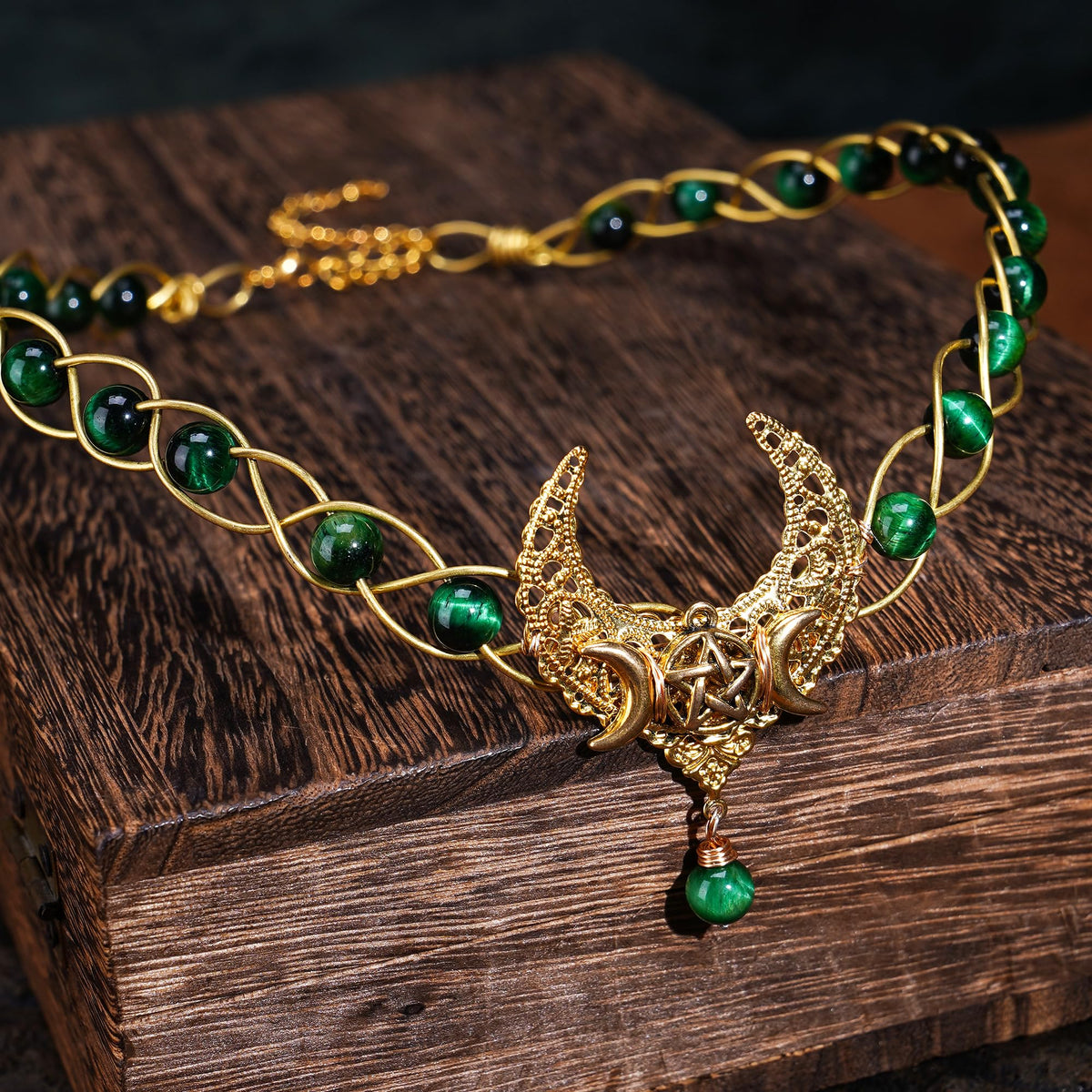 Back view of CoTeeZa Renaissance Crown with adjustable chain