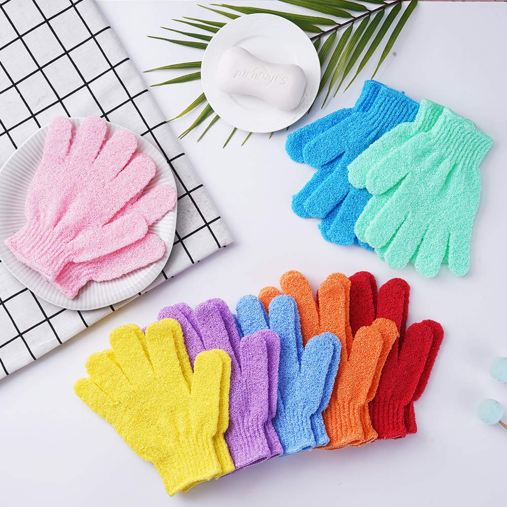 Back view of CVNDKN Exfoliating Shower Gloves