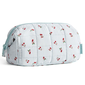 BAGSMART Makeup Bag front view in Ditsy Cherry design