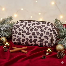 BAGSMART Makeup Bag Leopard design interior with pockets