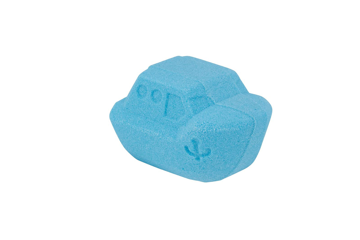 BANDAI Bikkura Egg Jaws Bath Bomb in warm water