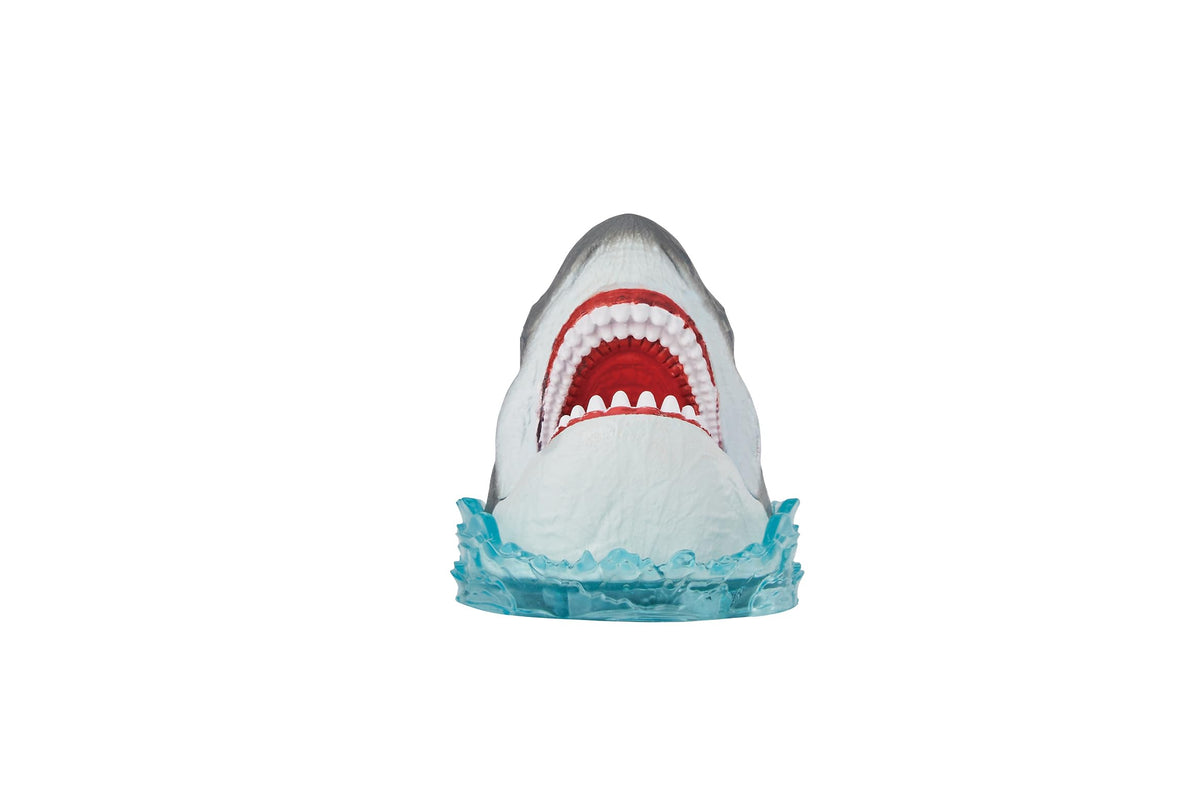 BANDAI Bikkura Egg Jaws Colour Changing Bath Bomb packaging