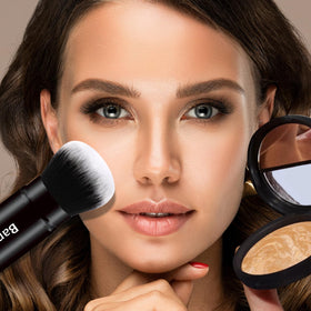 Banidy Kabuki Brush retractable feature close-up
