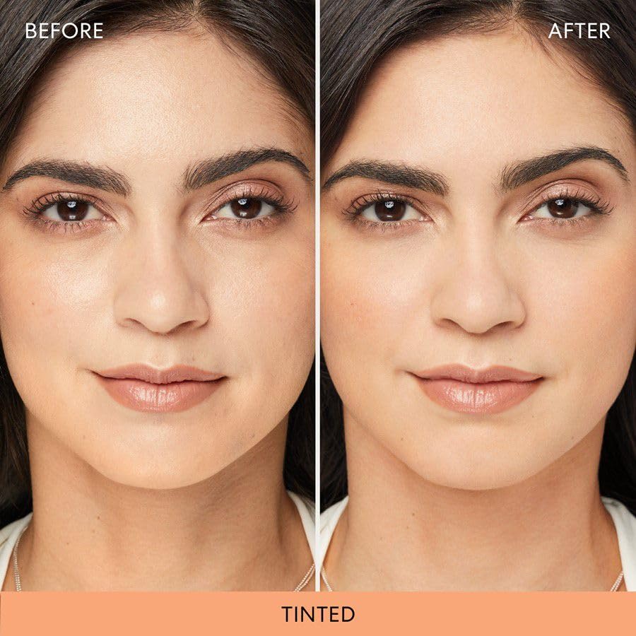 bareMinerals Mineral Veil applied on skin