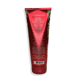 Bath & Body Works Japanese Cherry Blossom Body Cream lifestyle scene