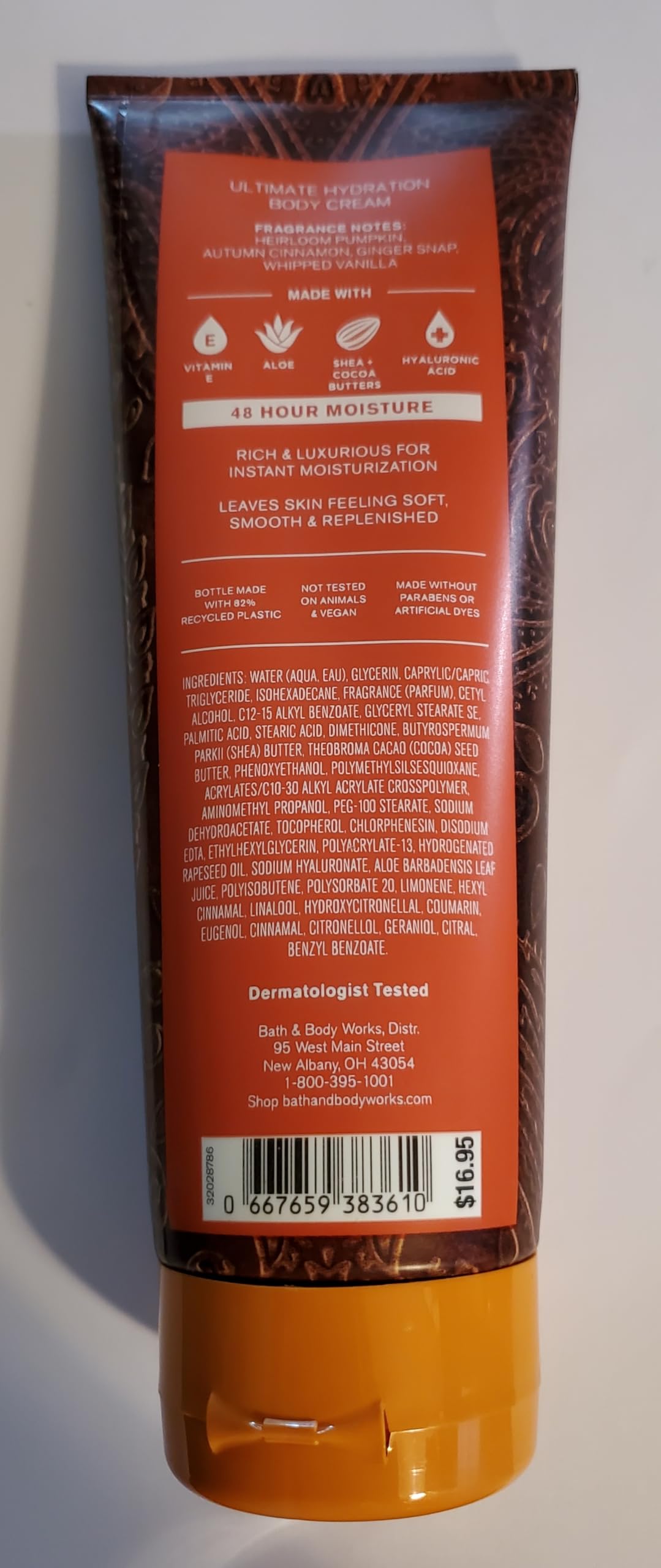 Bath & Body Works Sweet Cinnamon Pumpkin body cream texture close-up