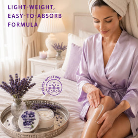 Bath salts included in BODY & EARTH Lavender Spa Gift Set