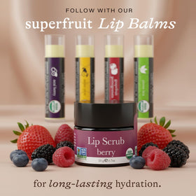 Beauty by Earth Organic Lip Scrub Berry gift set display