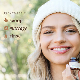 Beauty by Earth Organic Lip Scrub Vanilla with a spoonful of scrub