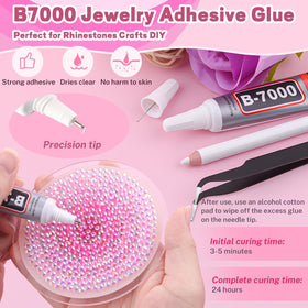 BELLEBOOST rhinestones used on a decorated phone case