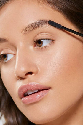 Benefit 24-HR Brow Setter applied on brows