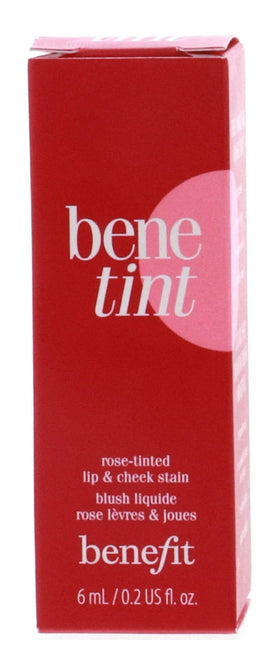 Benefit Bene Tint Rose-tinted Lip & Cheek Stain on lips