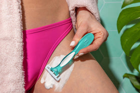 BIC Soleil 4 Disposable Razors in a shower caddy