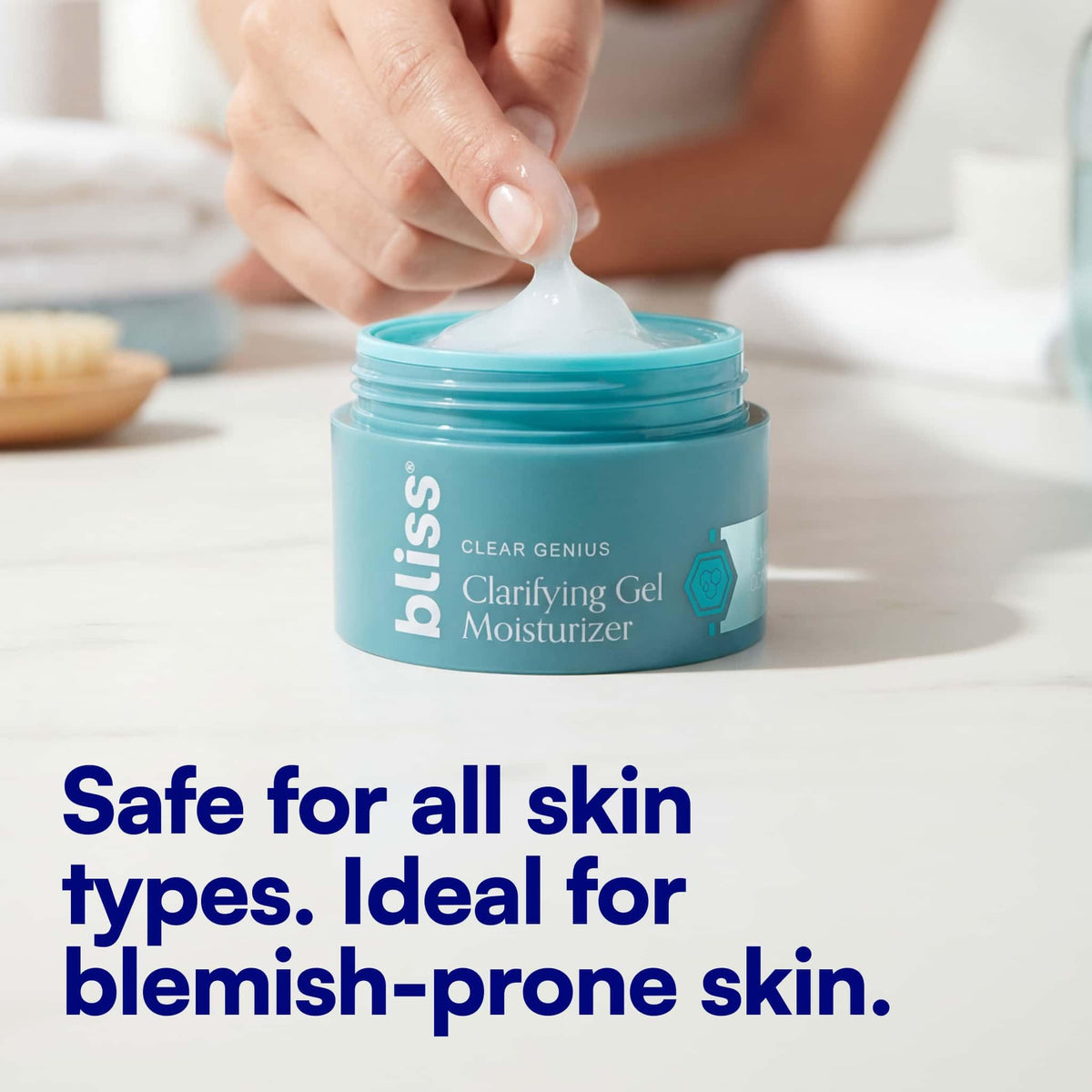 Bliss Clear Genius Gel Face Moisturizer top view with cap