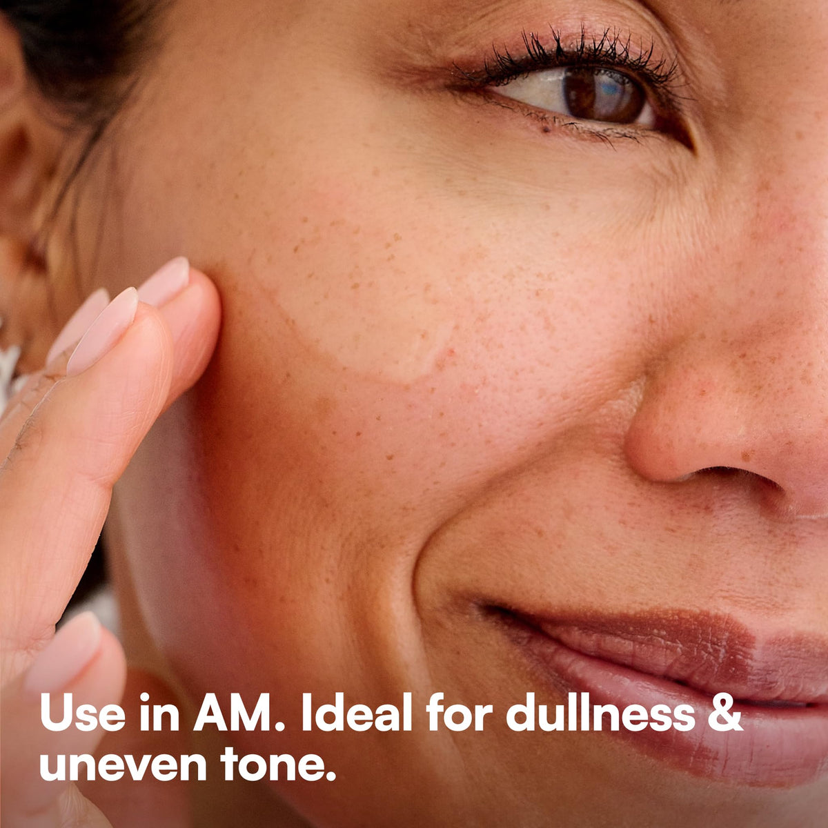 Bliss Glow and Hydrate Serum application on face