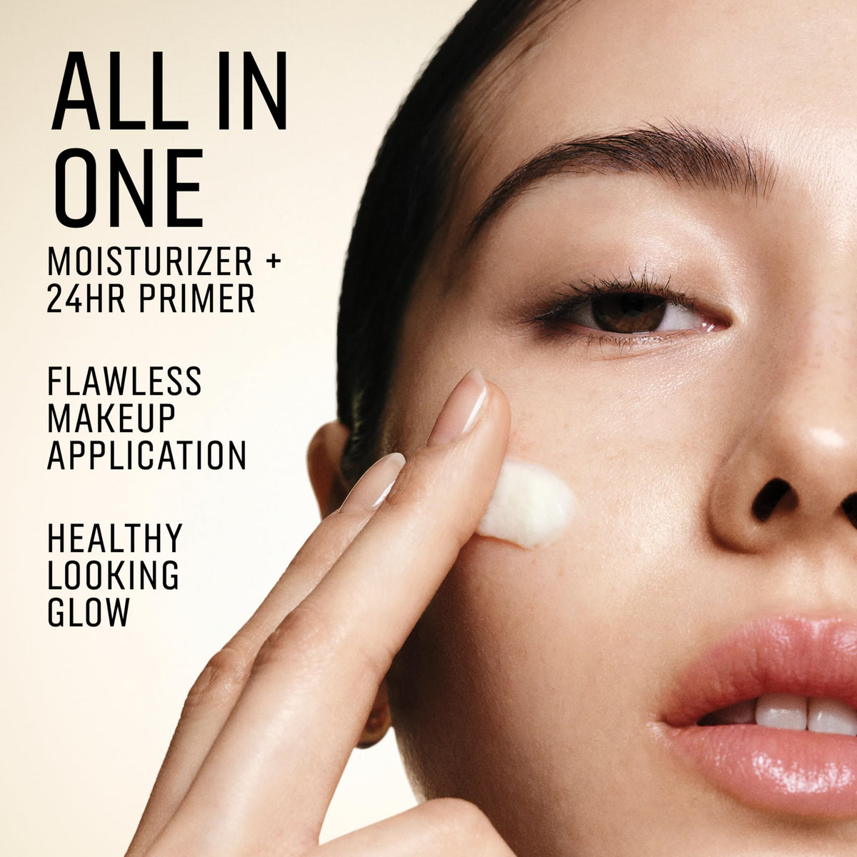 Bobbi Brown Vitamin Enriched Face Base+ texture close-up